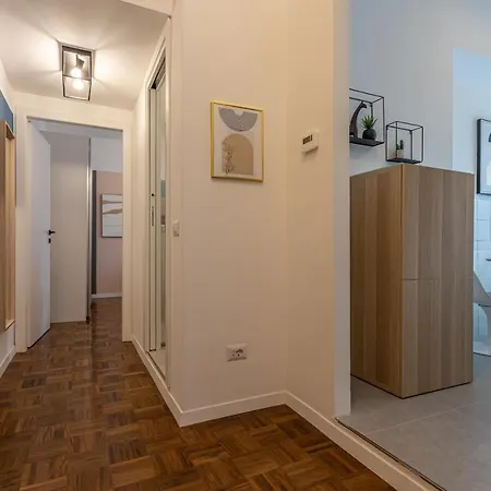 アパート Ych-bright And Cozy Flat In Pigneto ローマ